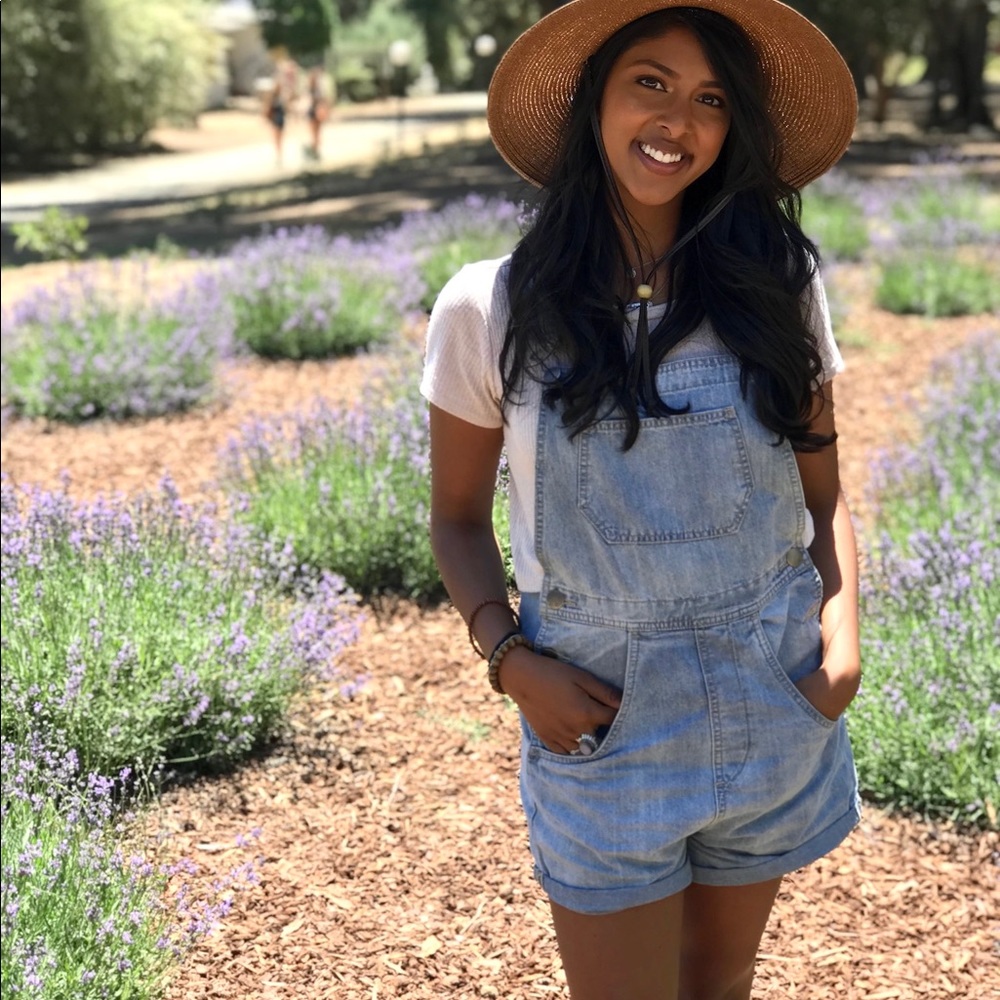Light wash cuffed denim short overalls